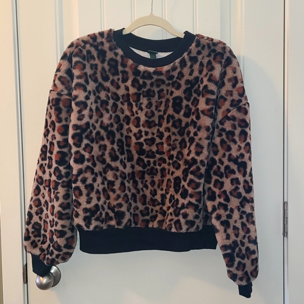 Plush Leopard Women's sweater